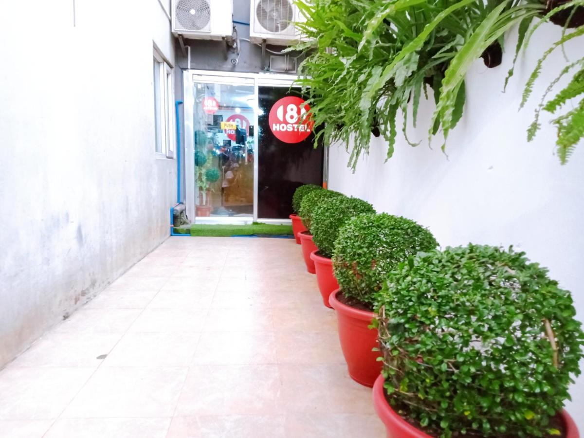 8Hostel Manila Dış mekan fotoğraf