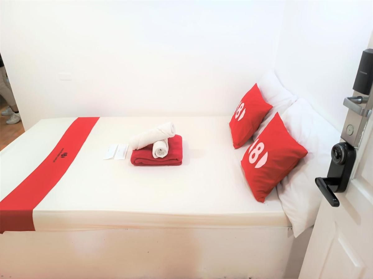 8Hostel Manila Dış mekan fotoğraf