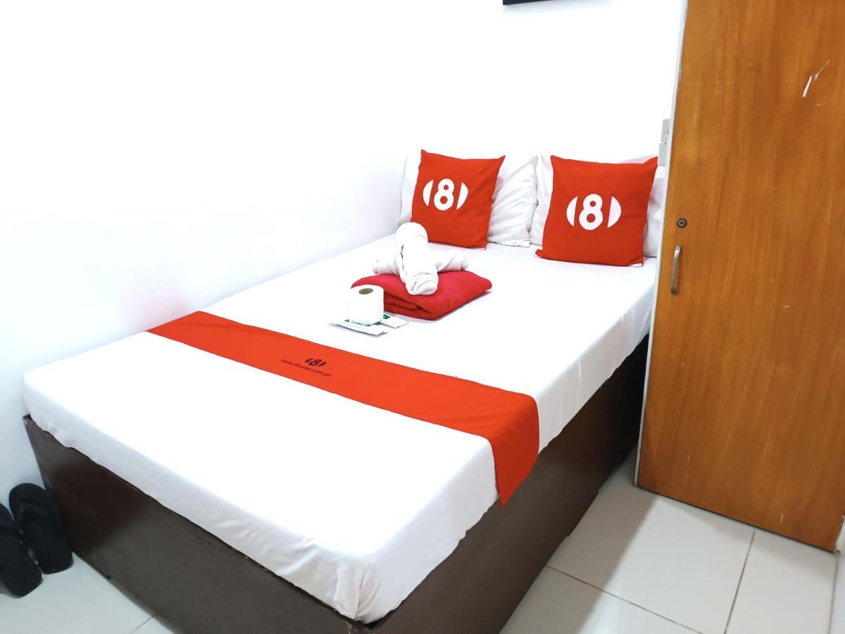 8Hostel Manila Dış mekan fotoğraf